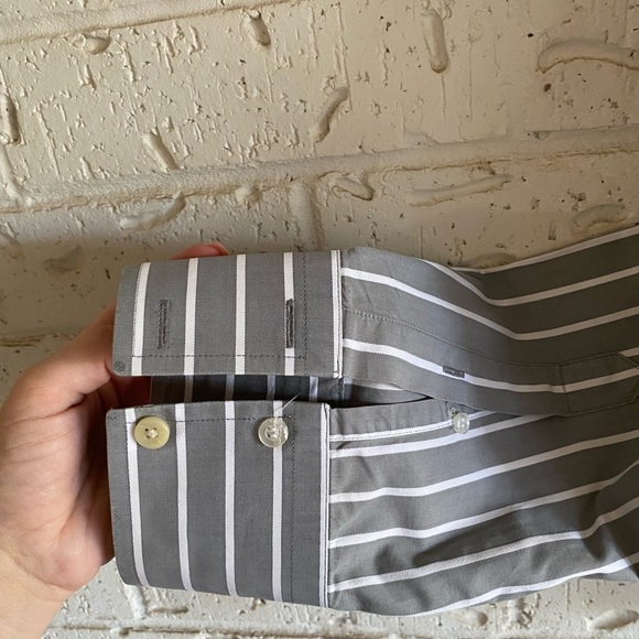 Vintage Abercrombie & Fitch Gray and White Striped Dress Shirt - Picture 3 of 6